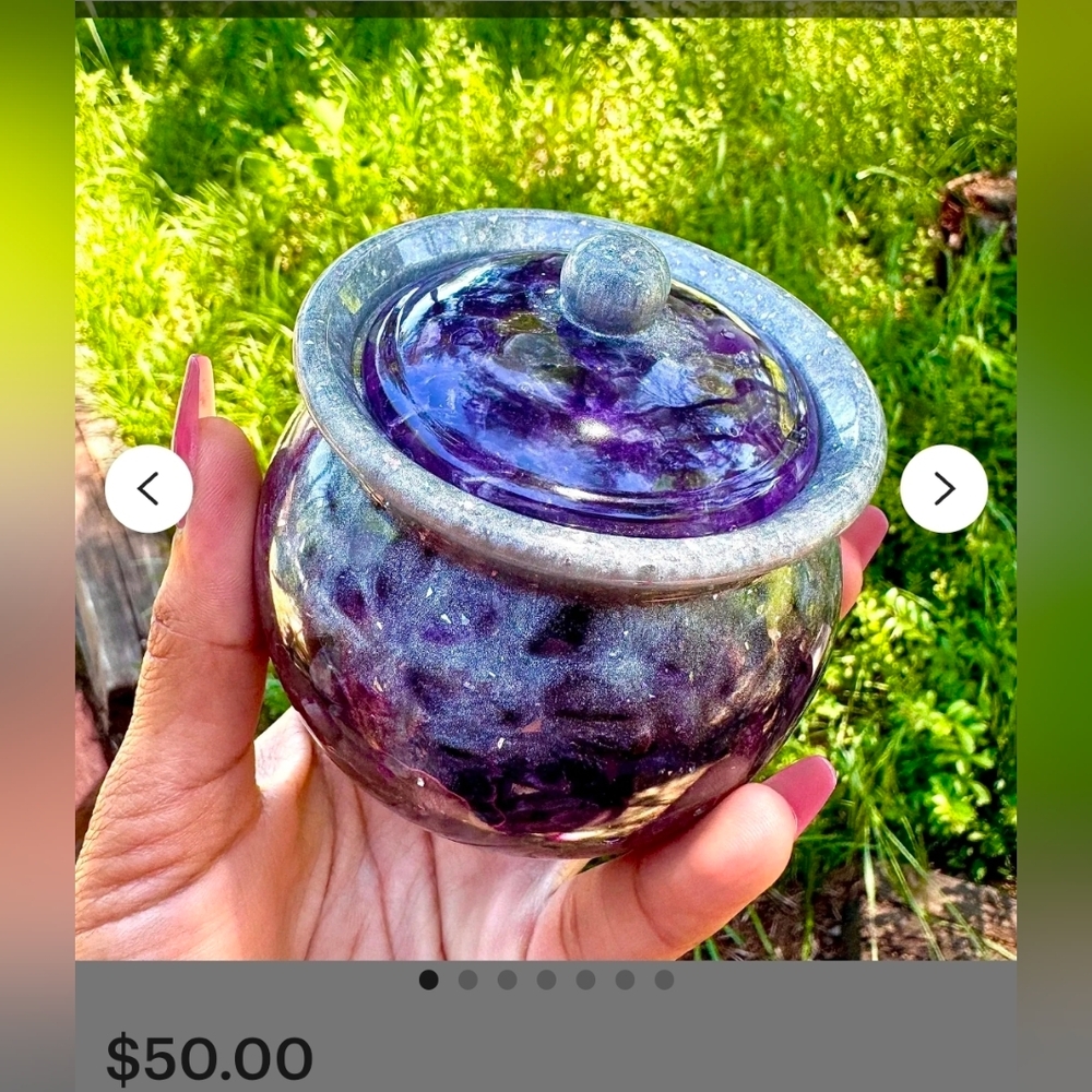 Amathyst Crystals Glass Art Jar - Picture 1 of 4